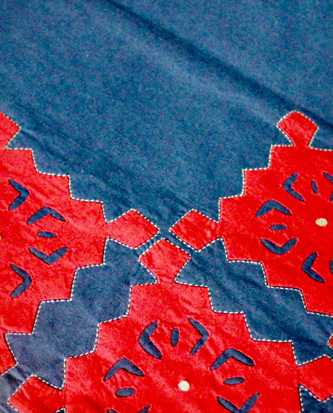 Handcrafted Appliqué work on placemats and napkins set, featuring intricate designs and vibrant colors. A beautiful fusion of traditional craftsmanship and modern elegance to enhance your dining experience.