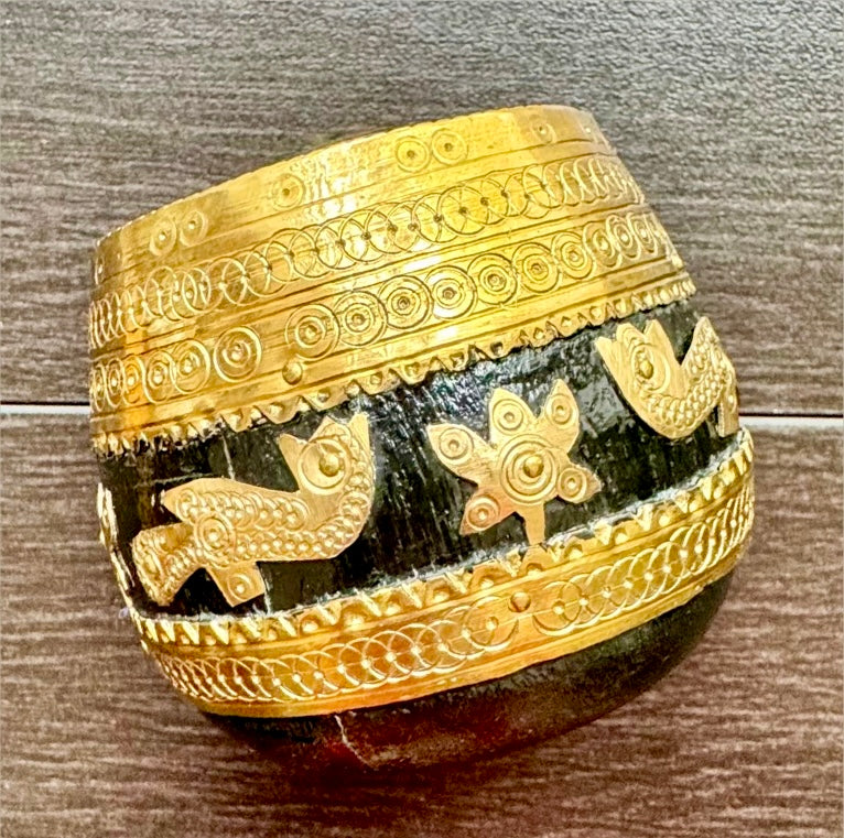 Suri -Sherpai Bowls from Bengal